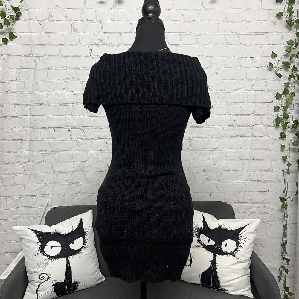 00s black off the shoulder adjusted mini dress - Picture 5 of 6